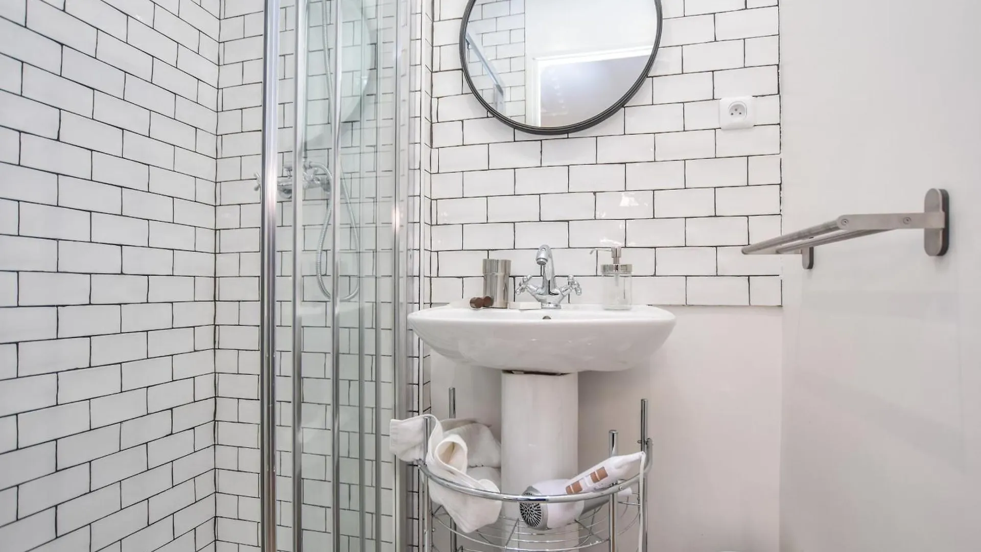 Chic Apartment - 3Br-8P - Gare De L'Est Paris
